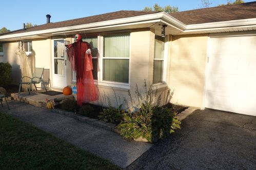 2462 Thor Dr, Springfield, OH 45503-2513