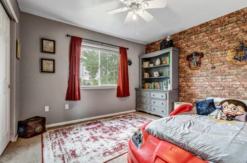 18683 Crestridge Dr, Aurora CO 80015-5128 exterior