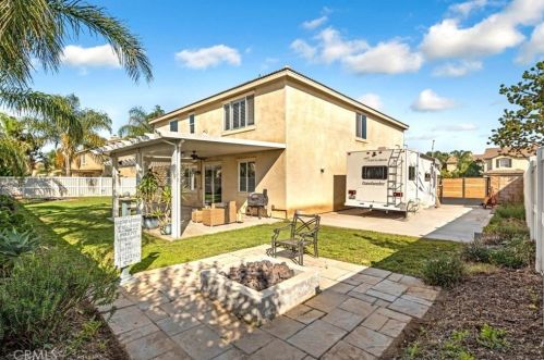 19445 Mi Casa Ct, Riverside CA  92508-6827 exterior