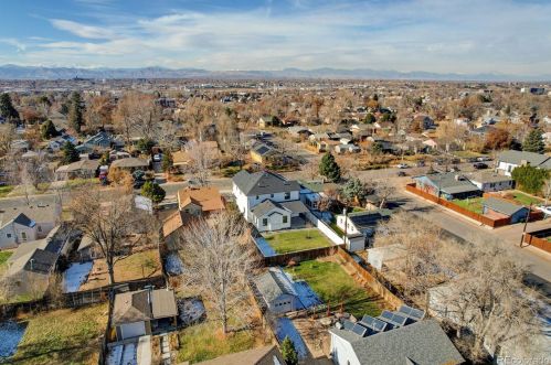 2712 Pennsylvania St, Englewood CO  80113-1644 exterior