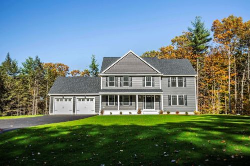 73 Pulpit Rock Rd, Chester, NH 03036-4235
