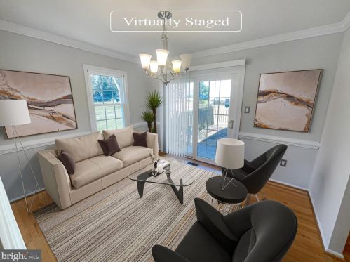 5492 Lighthouse Ln, Springfield, VA 22015-1918