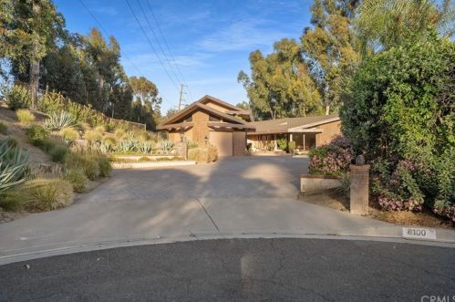 8100 Villaverde Dr, Whittier, CA 90605-1337