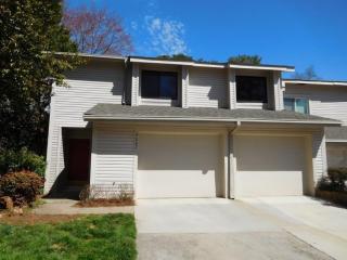 4087 Audubon Dr, Marietta, GA 30068-2608