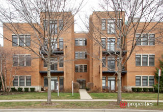 821 Foster St, Evanston IL 60201-6145 exterior
