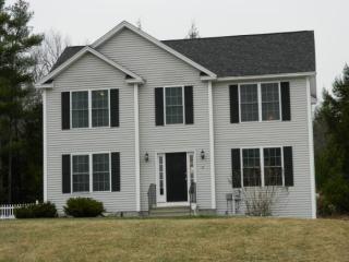 47 Elanor Way, Weare, NH 03281-5560