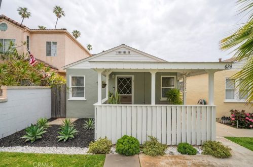 624 15th St, Huntington Beach CA  92648-4048 exterior