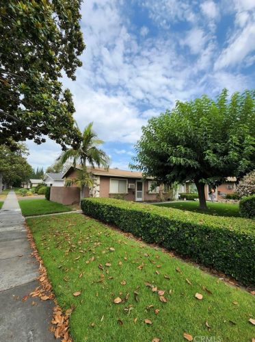 2109 Juno Ave, Anaheim CA  92804-4518 exterior