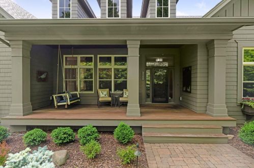 2165 Charlton Rd, Saint Paul MN  55118-4738 exterior
