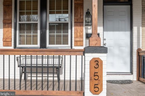 355 Ross St, Lancaster PA  17602-1941 exterior