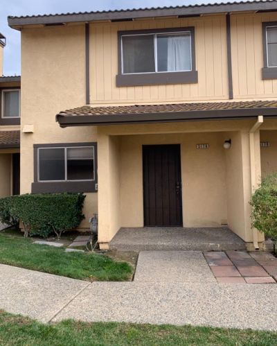 3176 Andre Ln, Turlock, CA 95382-1061