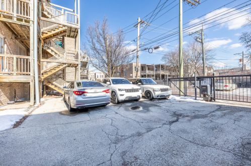 755 Independence Blvd, Chicago IL  60624-4284 exterior