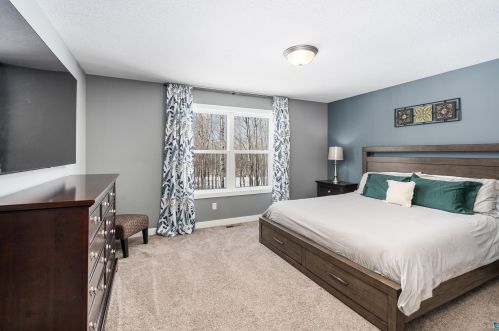 4966 Trails End Dr, Duluth MN  55811-3688 exterior