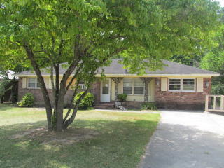 2262 Friar Rd, Macon, GA 31206-4025