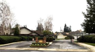 150 Rivergate Pl, Lodi, CA 95240-0559