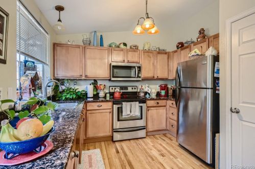 8466 Curlycup Pl, Parker CO 80134-8986 exterior