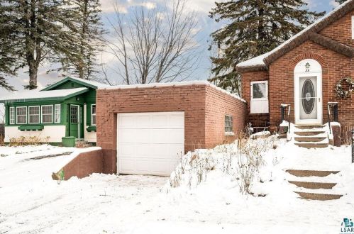 28 7th St, Scanlon, MN 55720-1801