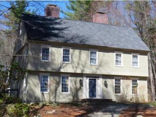 9 Nathan Lord Rd, Amherst, NH 03031-3005