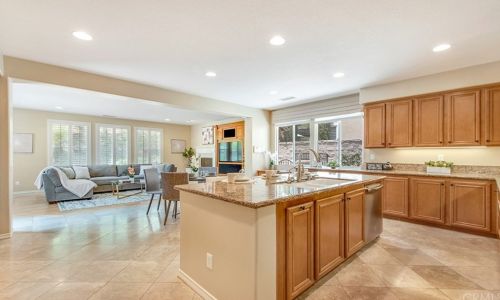 8208 Bailey Way, Anaheim CA  92808-2532 exterior