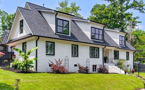 2100 Rolling Rd, Greensboro, NC 27403-1535