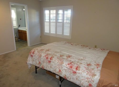 195 Bighorn Ct, Vacaville CA  95687-3438 exterior