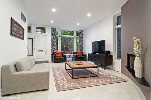 1734 Wolcott Ave, Chicago, IL 60622-1349
