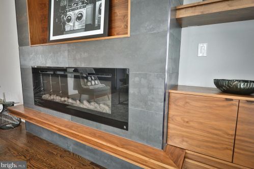 431 20 St, Philadelphia PA 19144-2401 exterior