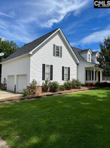 68 Rosewalk Ln, Elgin, SC 29045-9407