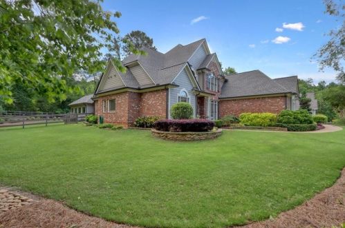 4013 Hickory Fairway Dr, Holly Springs, GA 30188-3539