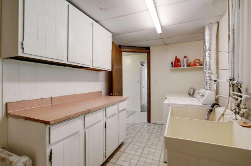 656 17th Ave, Saint Paul MN  55112-6523 exterior