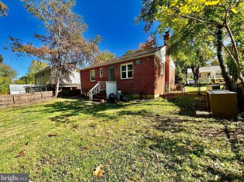 11706 Hatcher Pl, Silver Spring MD 20902-2316 exterior