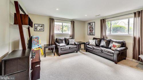 10028 Greenock Rd, Silver Spring MD 20901-2249 exterior