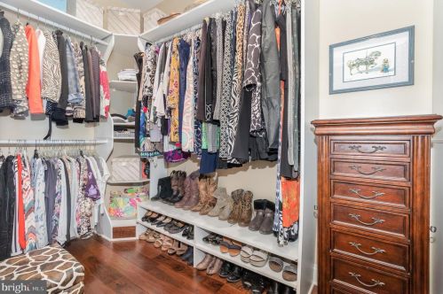 253 Bonnybrook Rd, Carlisle PA 17013-4214 exterior