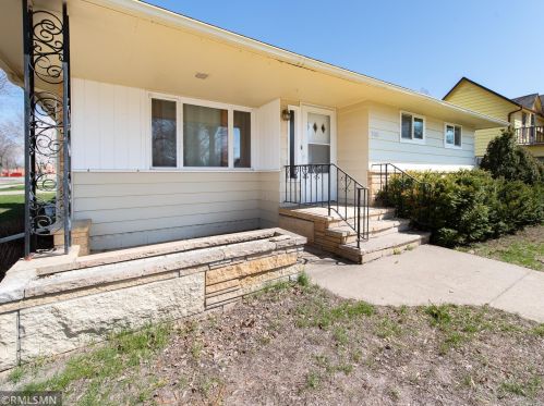 100 Center St, Edgerton, MN 56128-1144