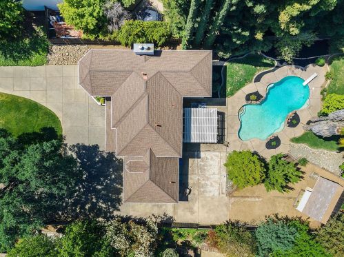 229 Randall Dr, Folsom, CA 95630-4908