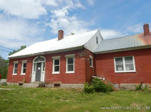 558 Sutherland Pond Rd, Wales, ME 04280-4834