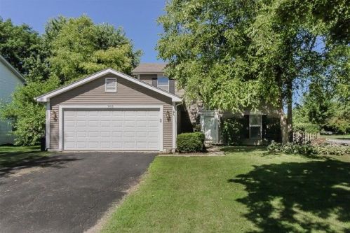 905 Thornewood Ln, Barrington Hills, IL 60102