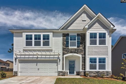 231 Savannah Hills Dr, Lexington, SC 29073-7075