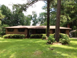 138 Jackson Ave, Gray, GA 31032-5402