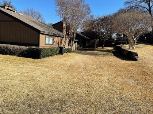 5500 Willow Cir, Fort Worth TX  76112-1952 exterior