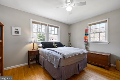 6705 Little Ann Ct, Springfield VA  22152-2629 exterior