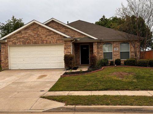 1336 Missionary Ridge Trl, Fort Worth TX  76131-5200 exterior