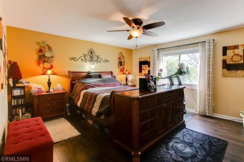 3422 Highlander Dr, Saint Paul MN  55122-1310 exterior