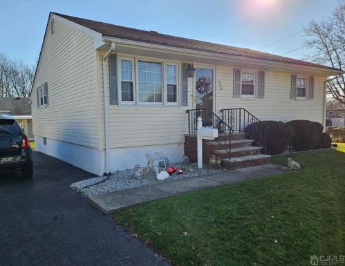 400 Thayer Ave, Avenel, NJ 07001-1948