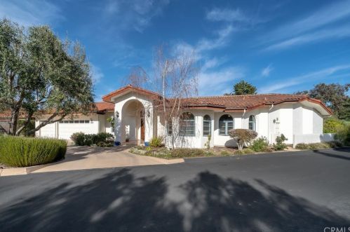 5869 Brookline Ln, San Luis Obispo, CA 93401-8900