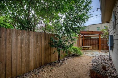 410 Wimberly St, Fort Worth TX  76107-2255 exterior