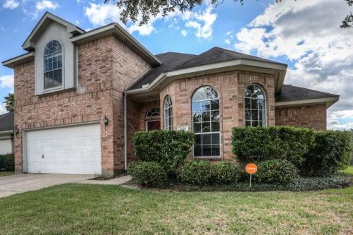 3602 Chatwood Dr, Pearland, TX 77584-2325