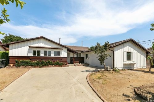 416 Baker St, Anaheim CA  92804-2224 exterior
