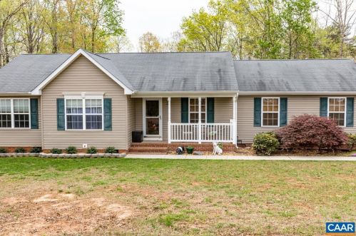 678 Hidden Farm Dr, Mineral, VA 23117-4155