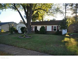 2116 Paramont Ave, Chesapeake, VA 23320-2444